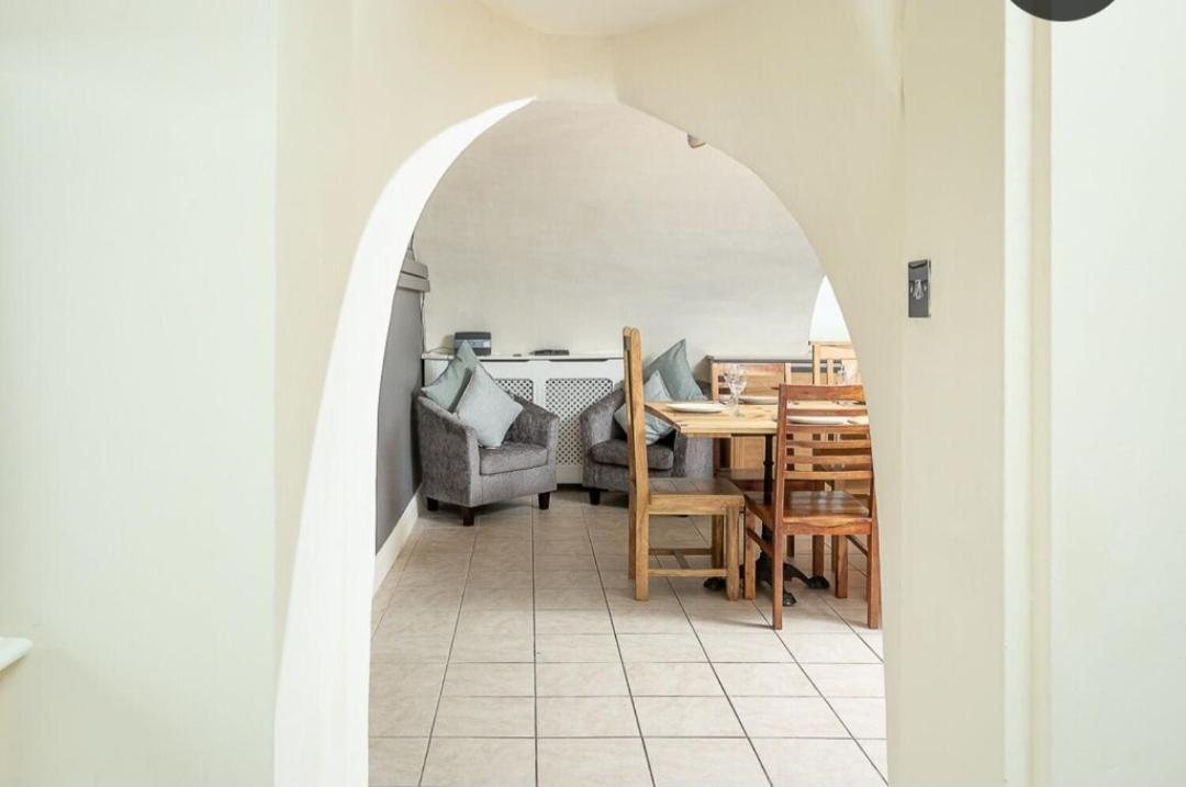 Ivy House Villa Bath Bagian luar foto